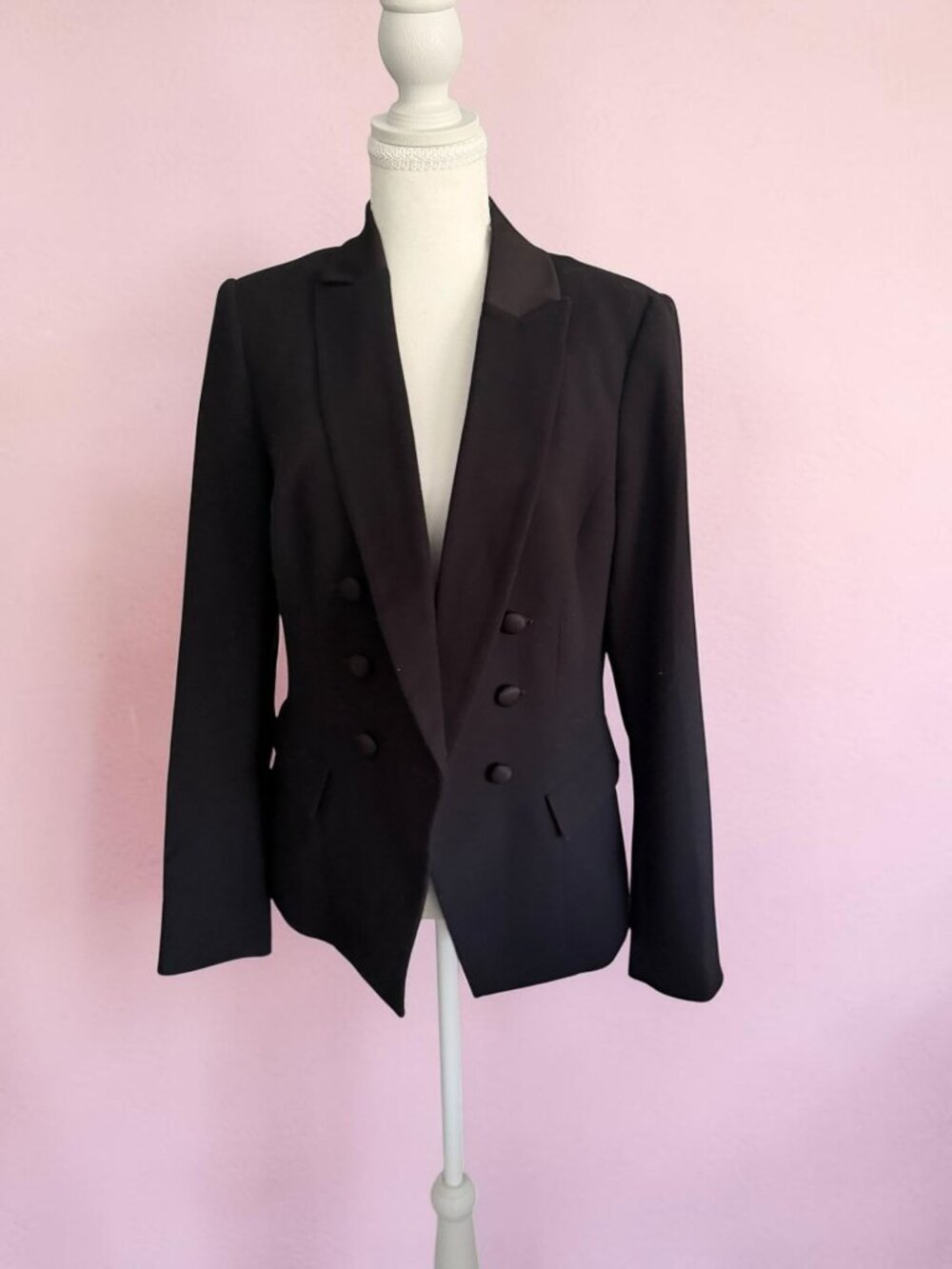 WHITE HOUSE BLACK MARKET Black Buttoned Blazer Jacket Size 8